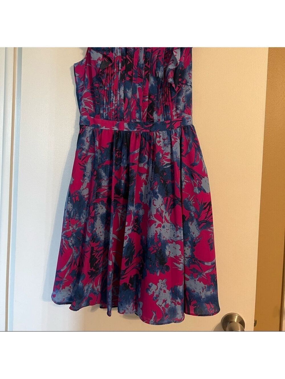 Banana Republic Floral Dress - Picture 5 of 6